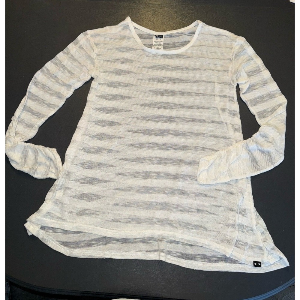 Oakley‎ White Long-Sleeve Shirt Sheer/Striped Shirt/cover Up Size M Beach Summer